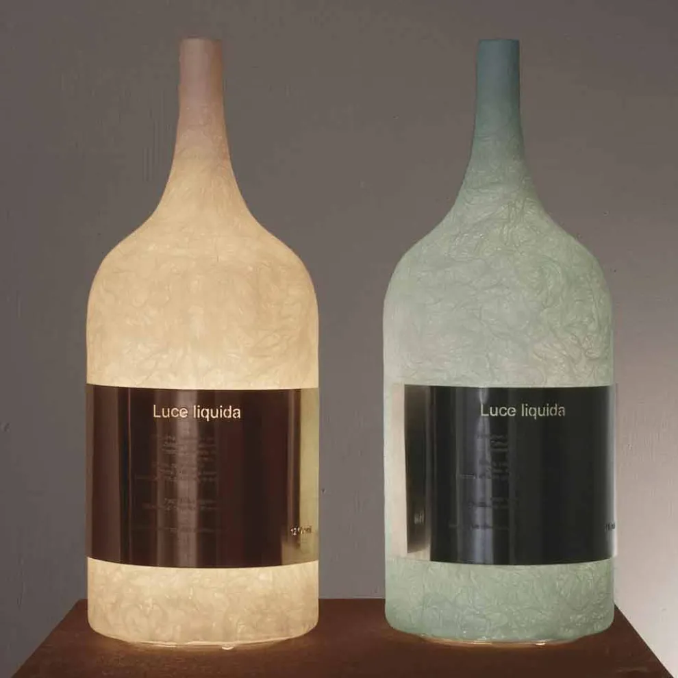 Tischleuchte aus farbigem Nebel In-es.artdesign Luce Liquid1