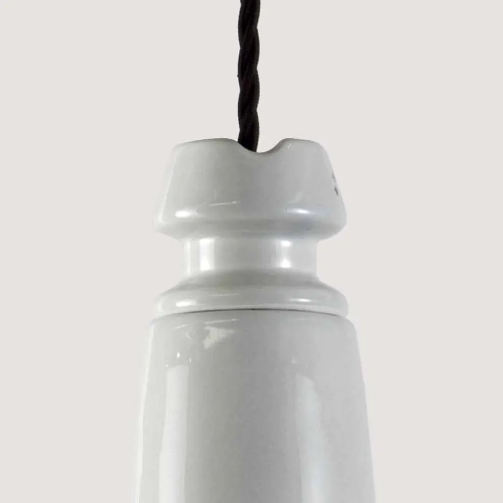 Toscot Battersea Rohrpendelleuchte aus Keramik