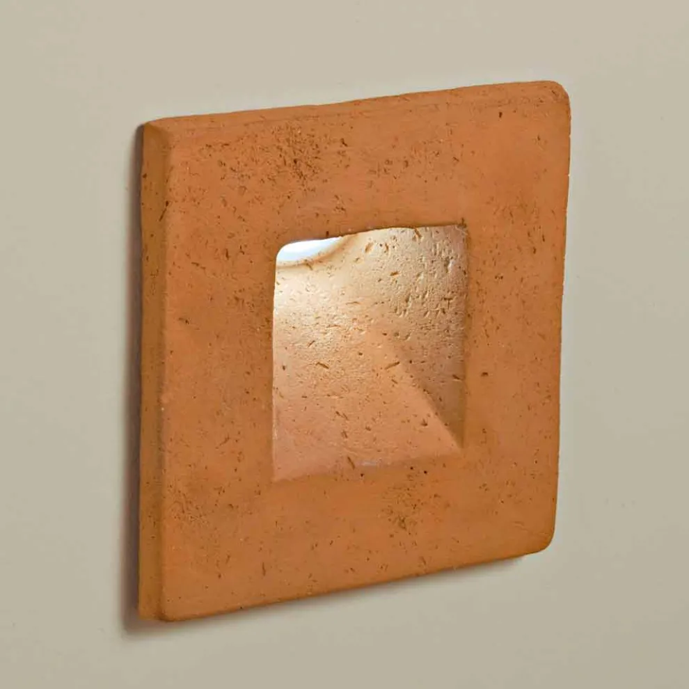 Toscot Square LED Wandleuchter aus Terrakotta für den Außenbereich