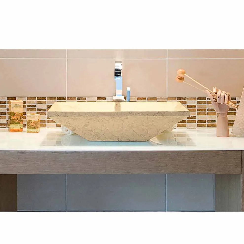 Trapezförmiges Aufsatzwaschbecken aus beigefarbigen Basalt Wok Modell