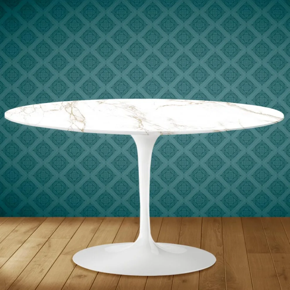 Tulip Eero Saarinen H 41 Ovaler Couchtisch aus Entzo-Keramik, hergestellt in Italien – Scarlet