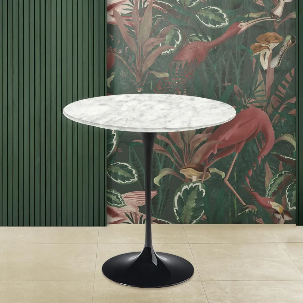 Tulip Eero Saarinen H 52 Runder Couchtisch aus Carrara-Marmor, hergestellt in Italien – Scarlet