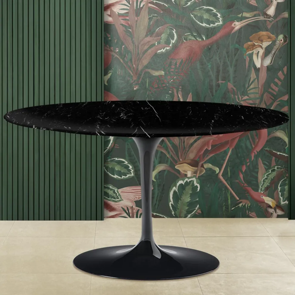 Tulip Eero Saarinen H 41 Couchtisch aus schwarzem Marquinia-Marmor, hergestellt in Italien – Scarlet
