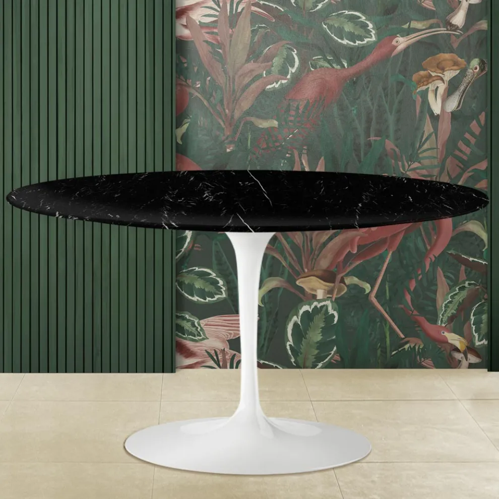 Tulip Eero Saarinen H 41 Couchtisch aus schwarzem Marquinia-Marmor, hergestellt in Italien – Scarlet