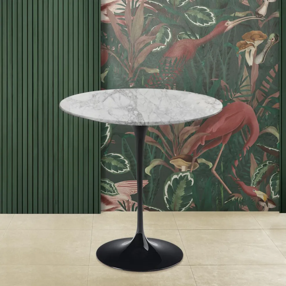 Tulip Eero Saarinen H 52 Runder Couchtisch aus Arabeskenmarmor, hergestellt in Italien – Scarlet