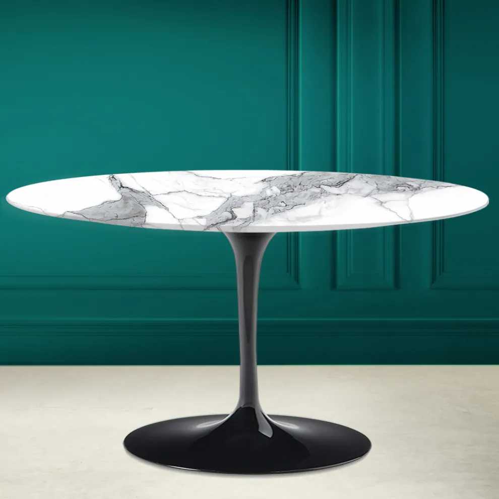 Tulip Saarinen H 41 Ovaler Couchtisch aus Keramikstatuen Altissimo, hergestellt in Italien – Scarlet