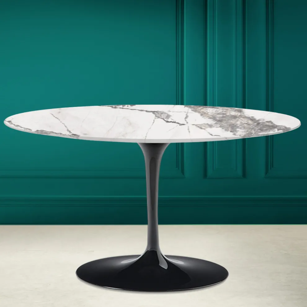 Tulip Saarinen H 41 Ovaler Couchtisch mit unsichtbarer Select-Keramikplatte – Scarlet