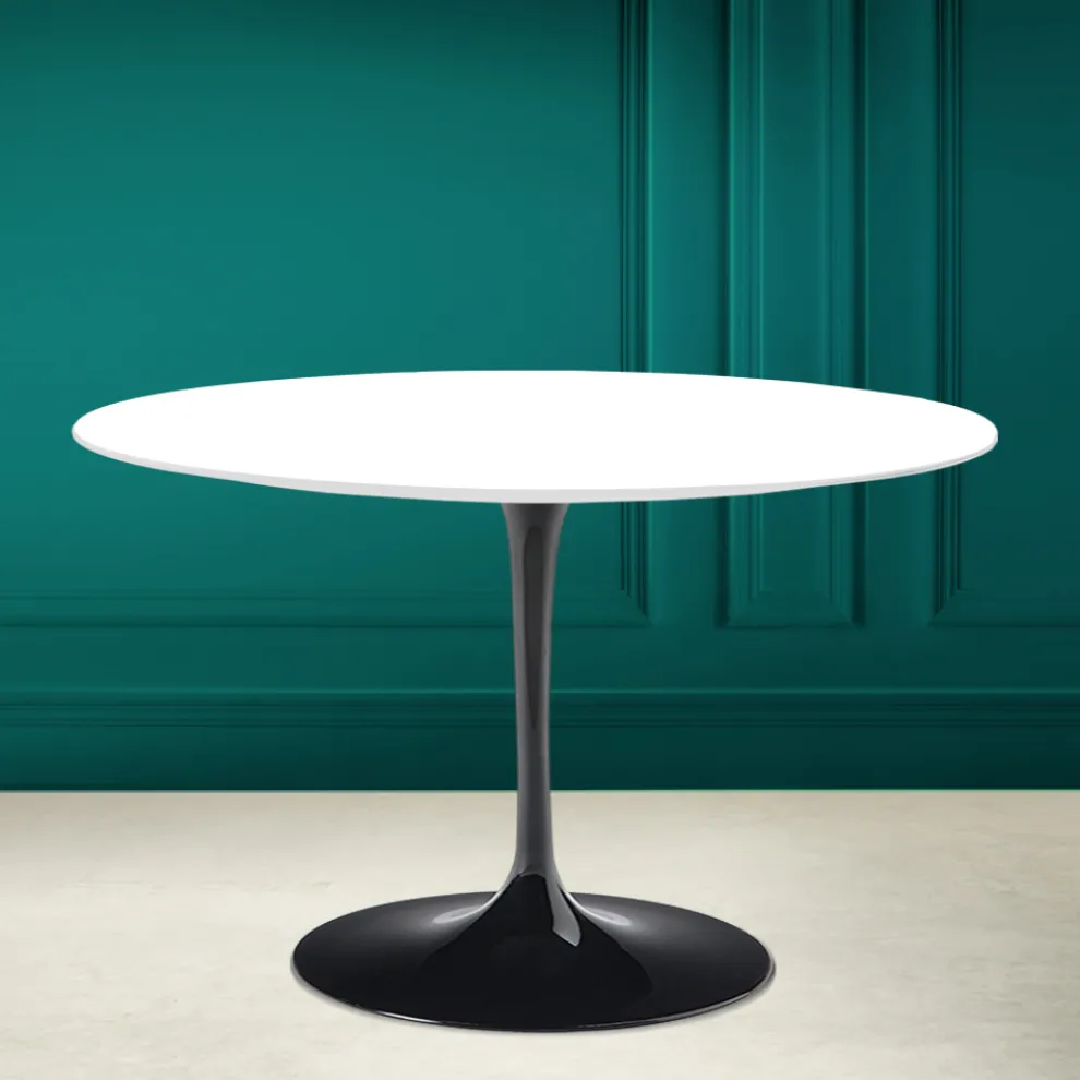 Tulpentisch Eero Saarinen H 73 Rund in absolutem Weiß Made in Italy - Scharlachrot