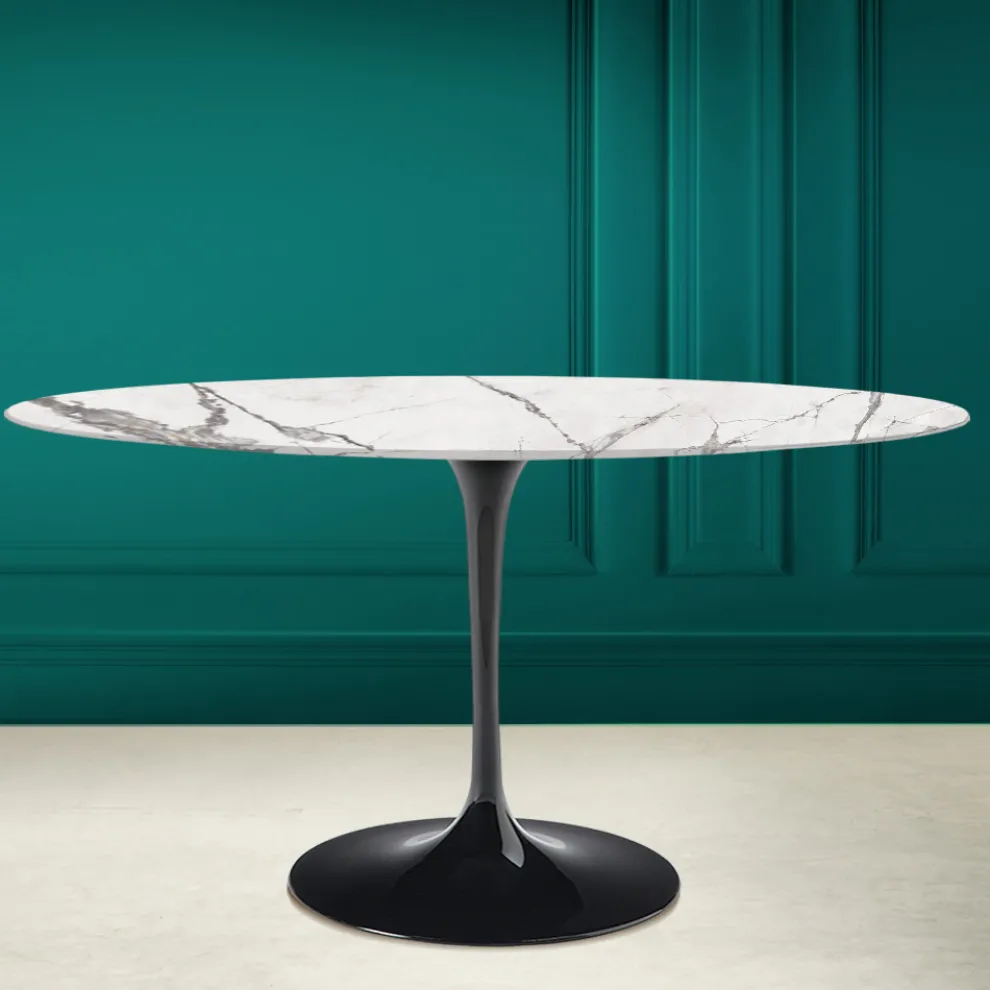 Tulpentisch Eero Saarinen H 74 Oval aus Keramik Invisible Select Made in Italy - Scharlachrot
