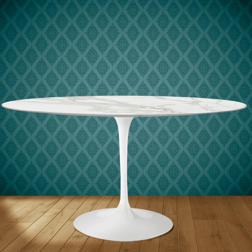 Tulpentisch Eero Saarinen H 74 Oval Keramik Morpheus Made in Italy - Scharlachrot