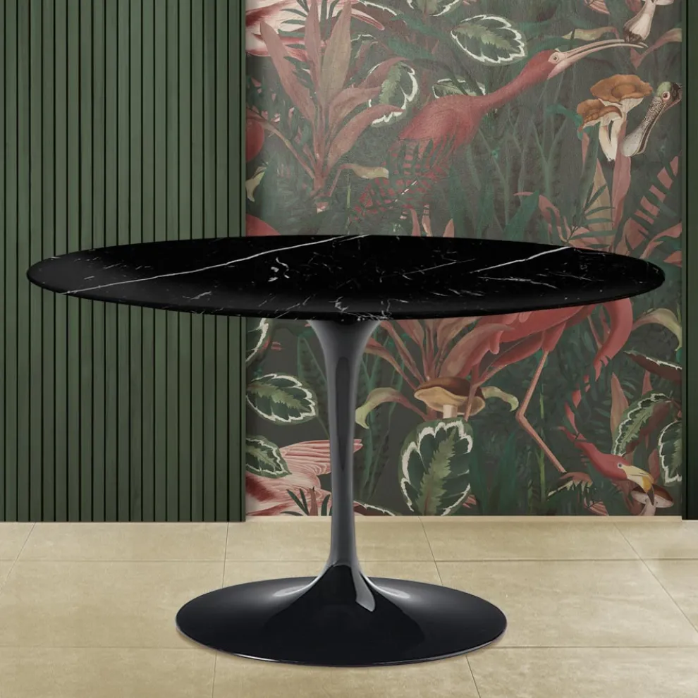 Tulpentisch Saarinen H 74 mit runder Platte aus schwarzem Marquinia-Marmor Made in Italy - Scharlachrot