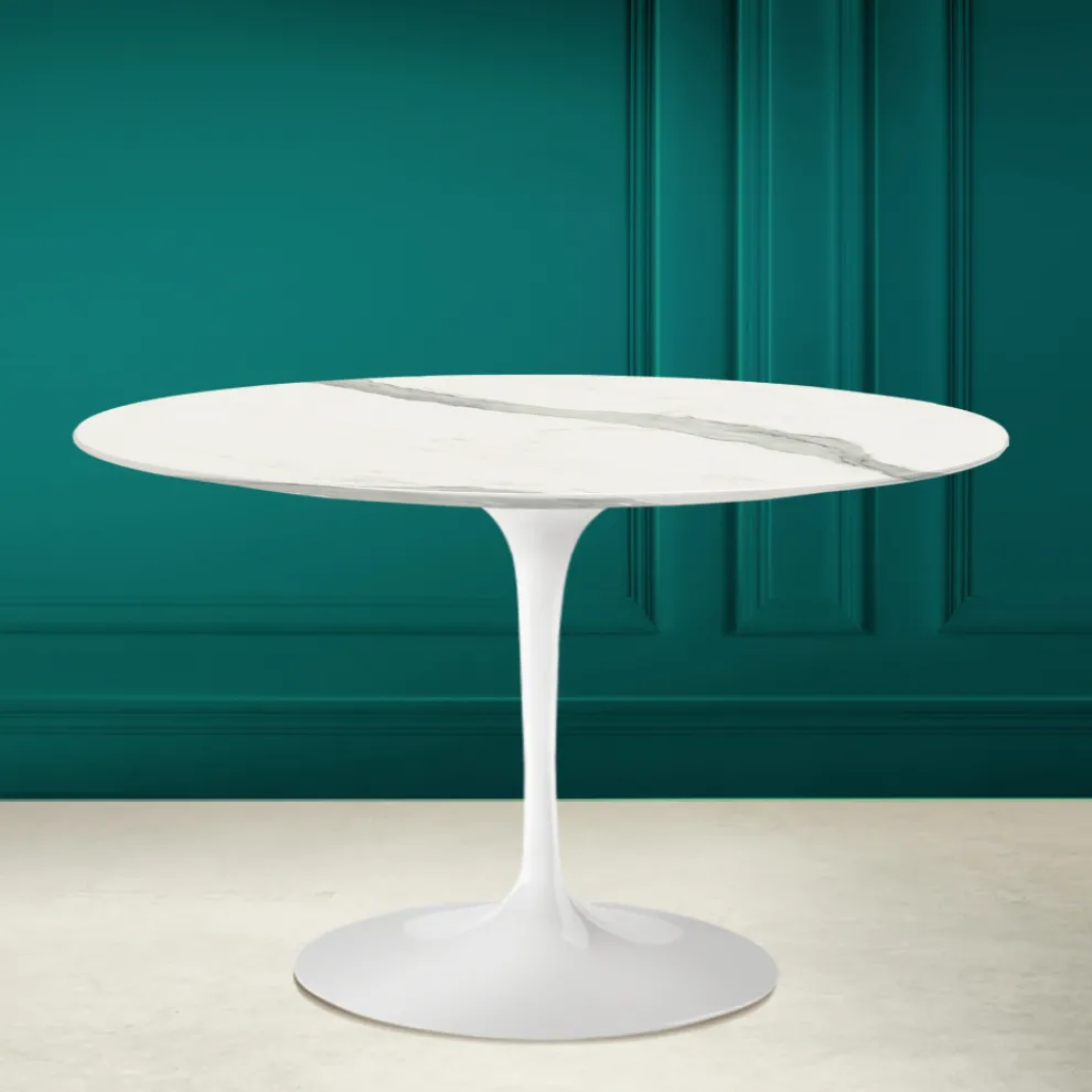 Tulpentisch Saarinen H 73 Rund in Statuary Keramik Vollader Made in Italy - Scharlachrot