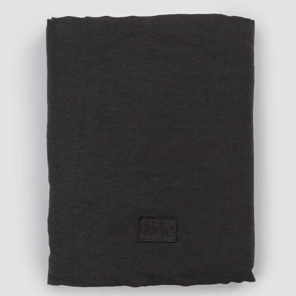 Doppelblätter mit Ecken aus schwarzem Leinen, Butter oder altem Gesso - Fiumano