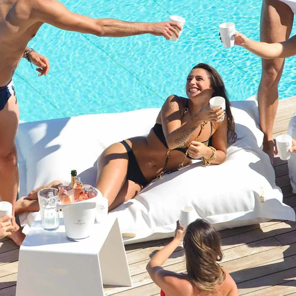 Outdoor Loungekissen aus Kunstleder Trona