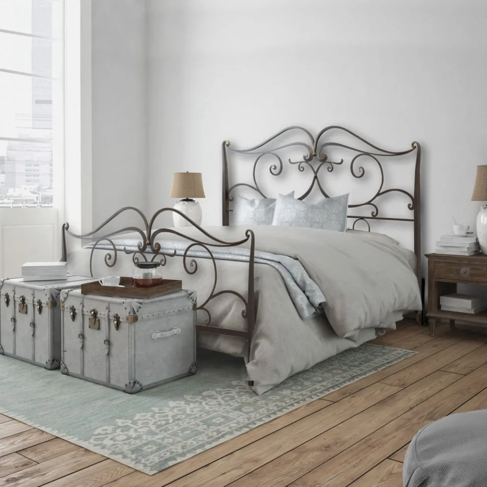 Doppelbett mit passendem Fußteil aus Eisen, hergestellt in Italien – Penny