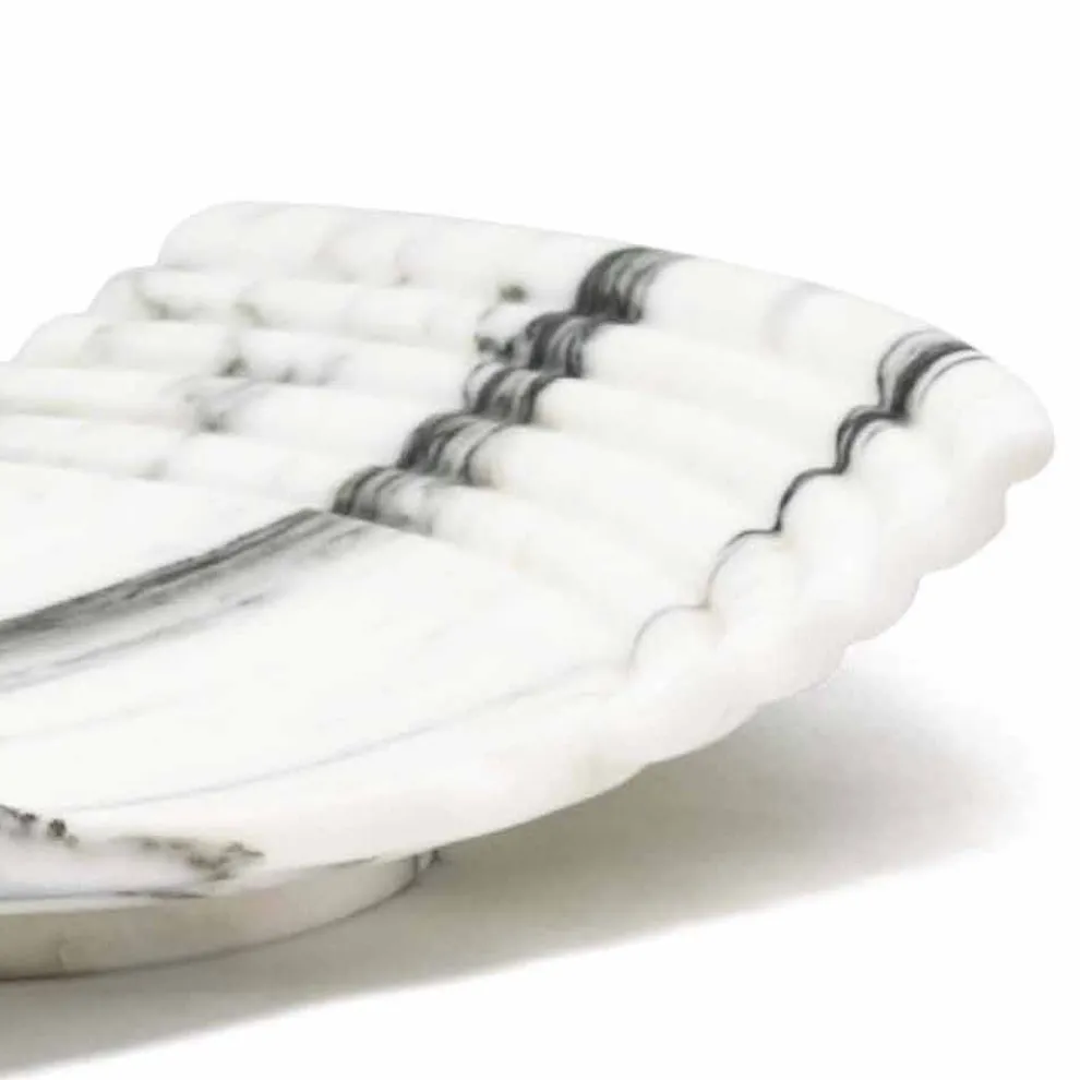 Gebogenes dekoratives Tablett aus Arabescato-Marmor Made in Italy - Clifton