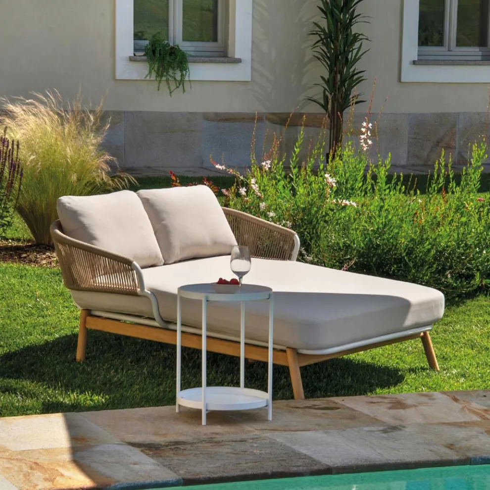 Outdoor-Liege mit Teakholzrahmen, Seilen und Kissen - Zelt