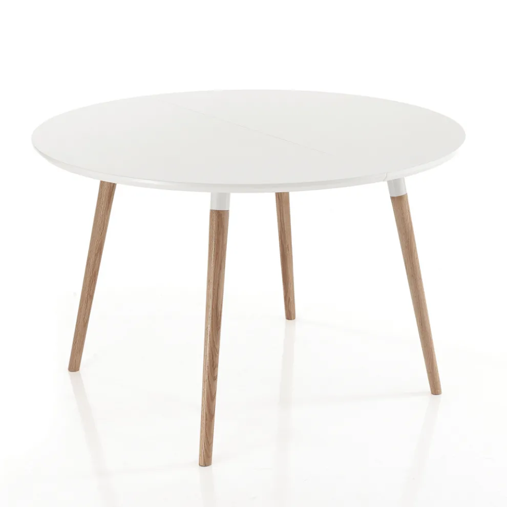 Verlängerbarer Holztisch mit matt weißer Tischplatte Ian