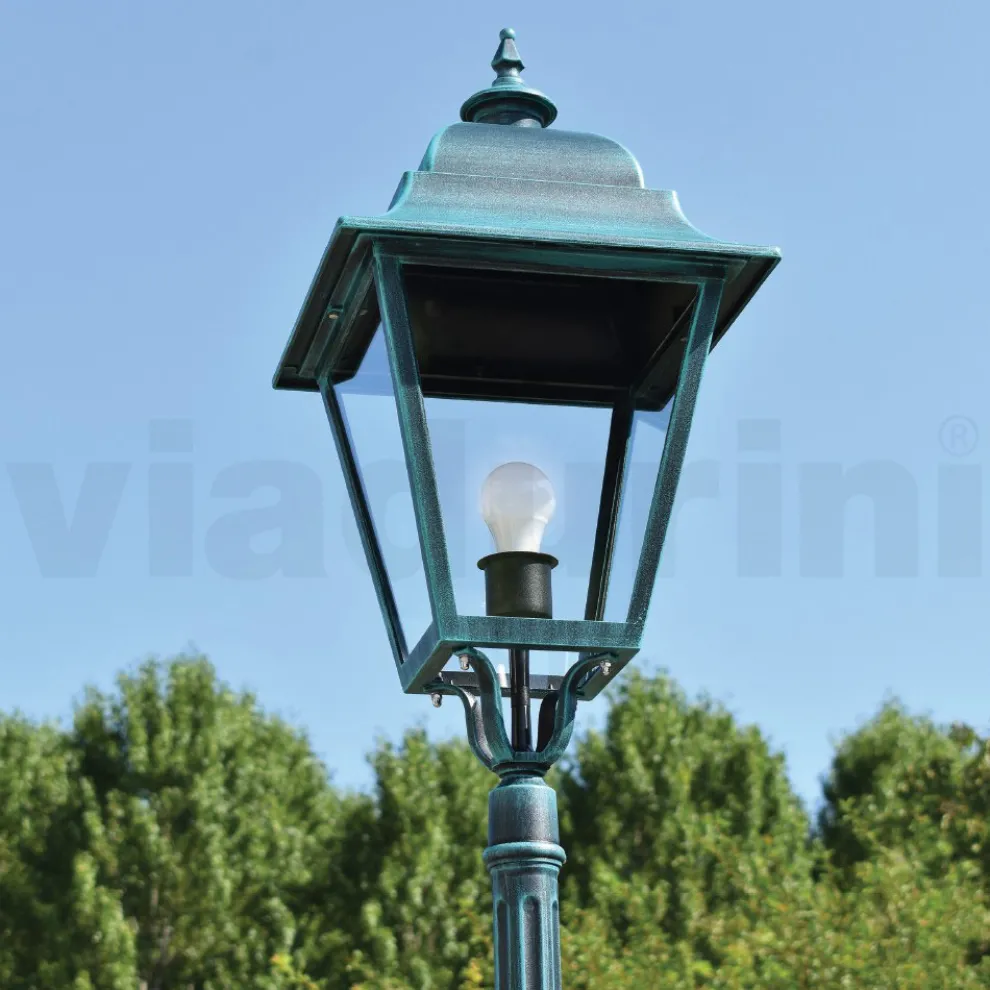 Vintage-Außenlampe aus Aluminium, hergestellt in Italien – Bonaria