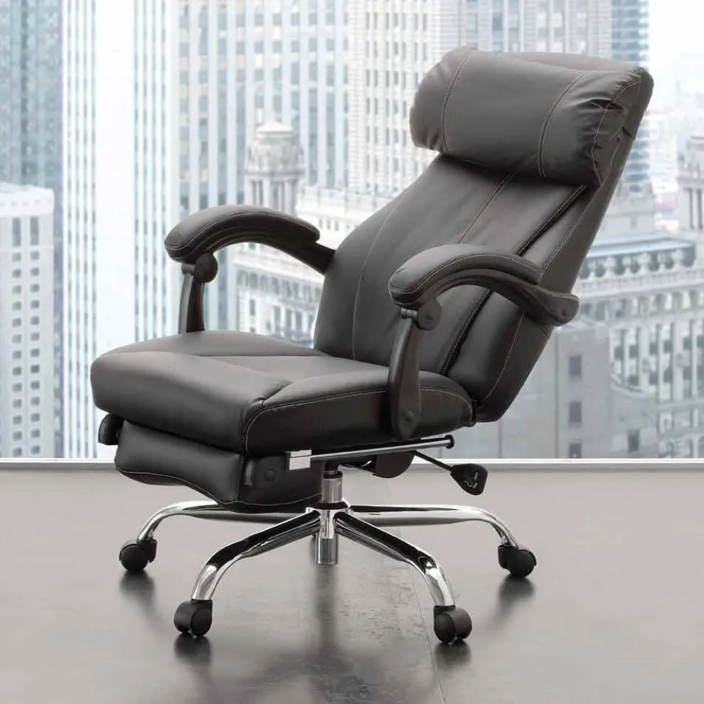 Drehbarer und verstellbarer Bürosessel aus schwarzem Kunstleder - Nazzareno