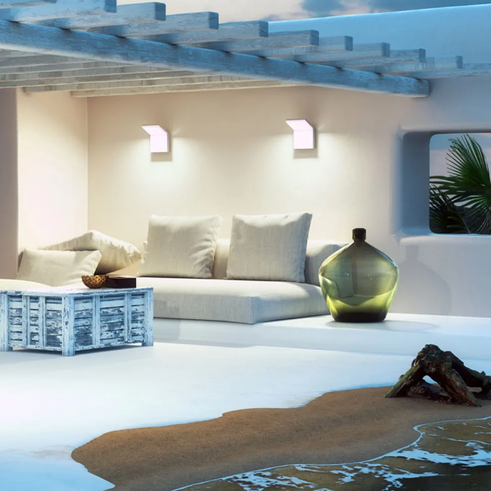 18W LED Flutlicht Außenwandleuchte aus weißem oder schwarzem Aluminium - Nerea