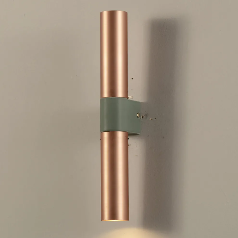 Wandlampe aus Keramik und Kupfer handgefertigt in Italien - Toscot Match