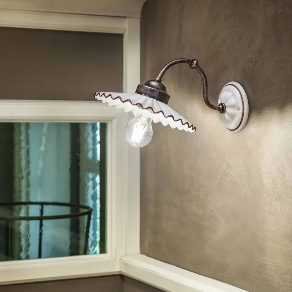 Wandlampe aus Keramik hochglänzend Ferroluce