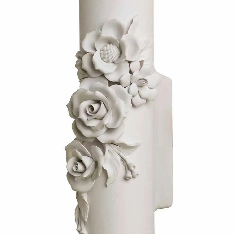Wandleuchte aus mattweißer Keramik mit dekorativen Blumen - Revolution