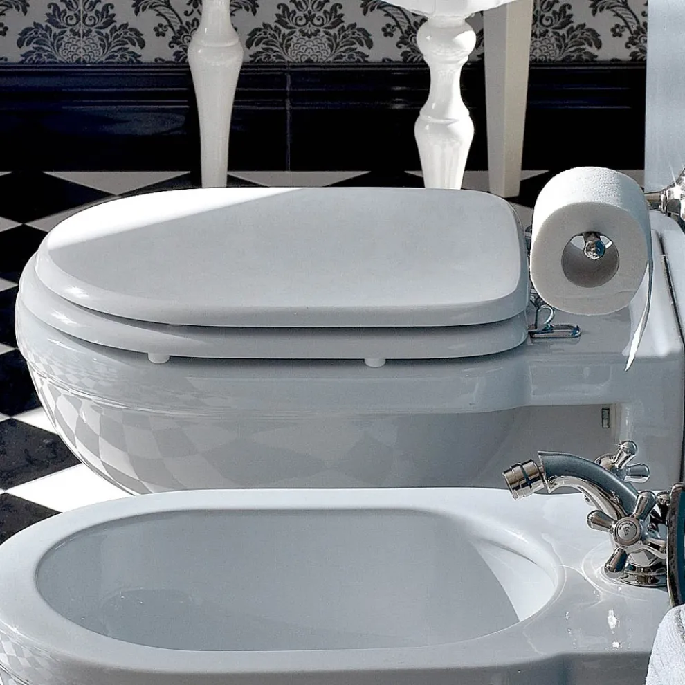 Wc Suspended Vase Classic Style aus weißer Keramik Made in Italy - Marwa