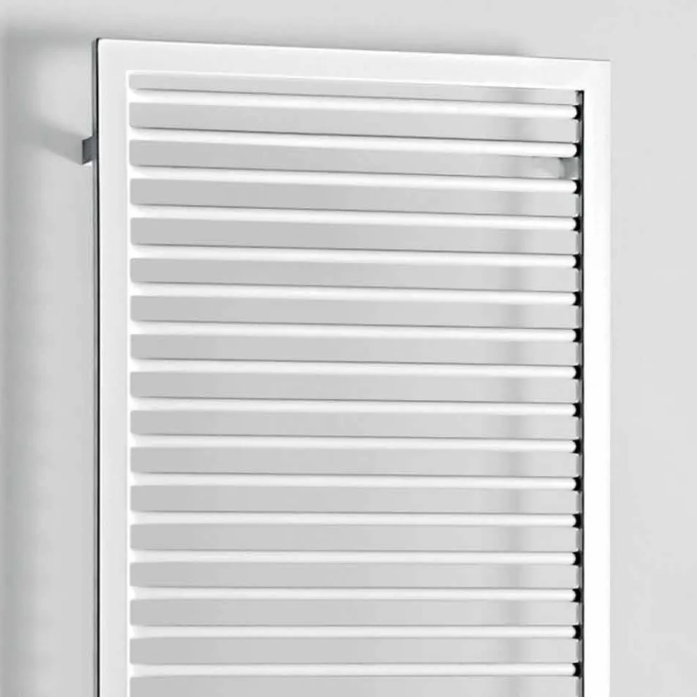 Weißer elektrischer Handtuchwärmer für Badezimmer aus Stahl - Shadow von Scirocco