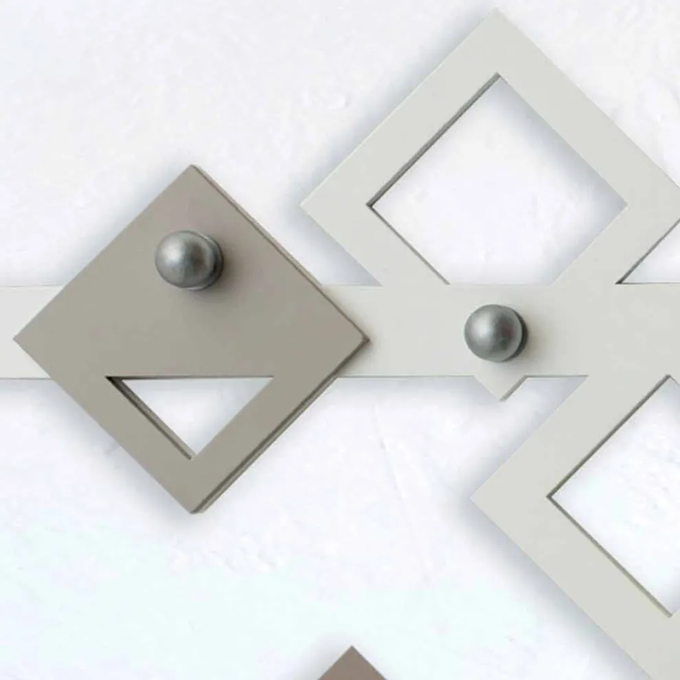 Weißer und beiger hölzerner Wandhalter Modernes geometrisches Design - Klimt