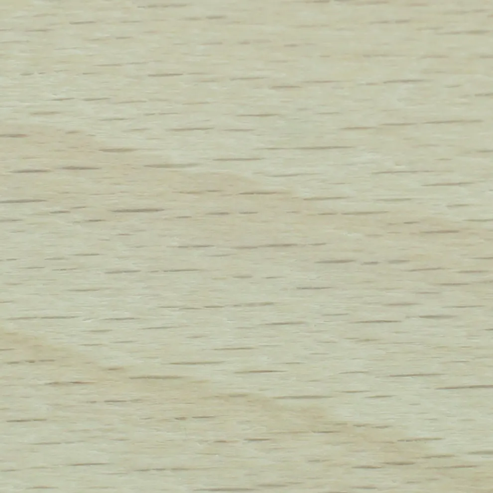 Wertvoller Sessel aus Stoff oder Samt mit Buchenfuß Made in Italy - Molde