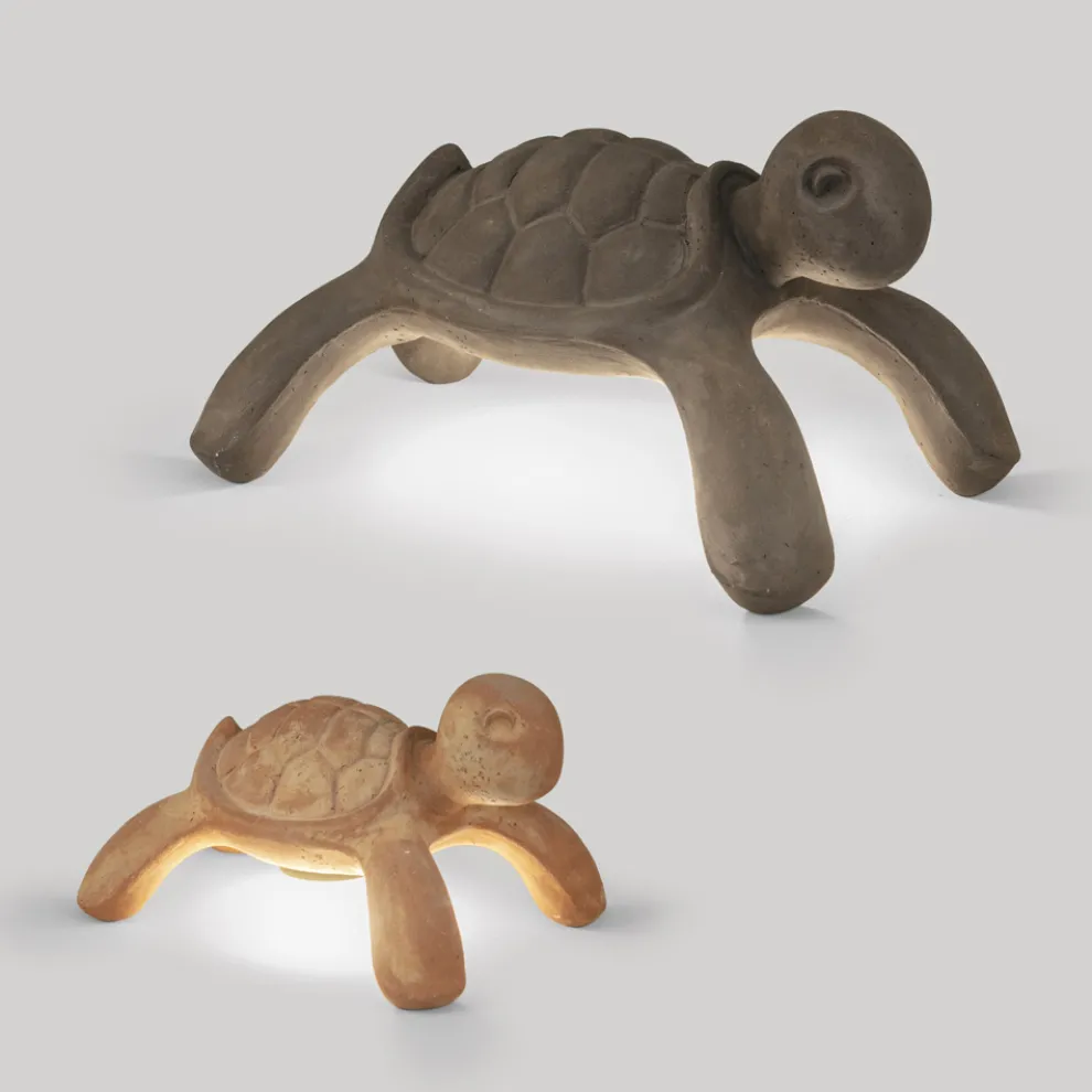 Wiederaufladbare und per Touch dimmbare Außenlampe - Schildkröte