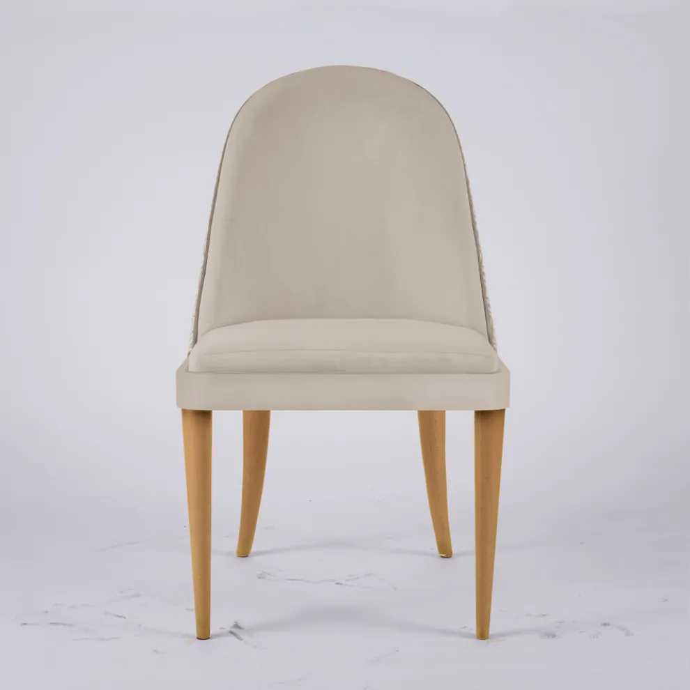 Wohnzimmersessel aus Stoff und Massivholz, hergestellt in Italien – Jordi