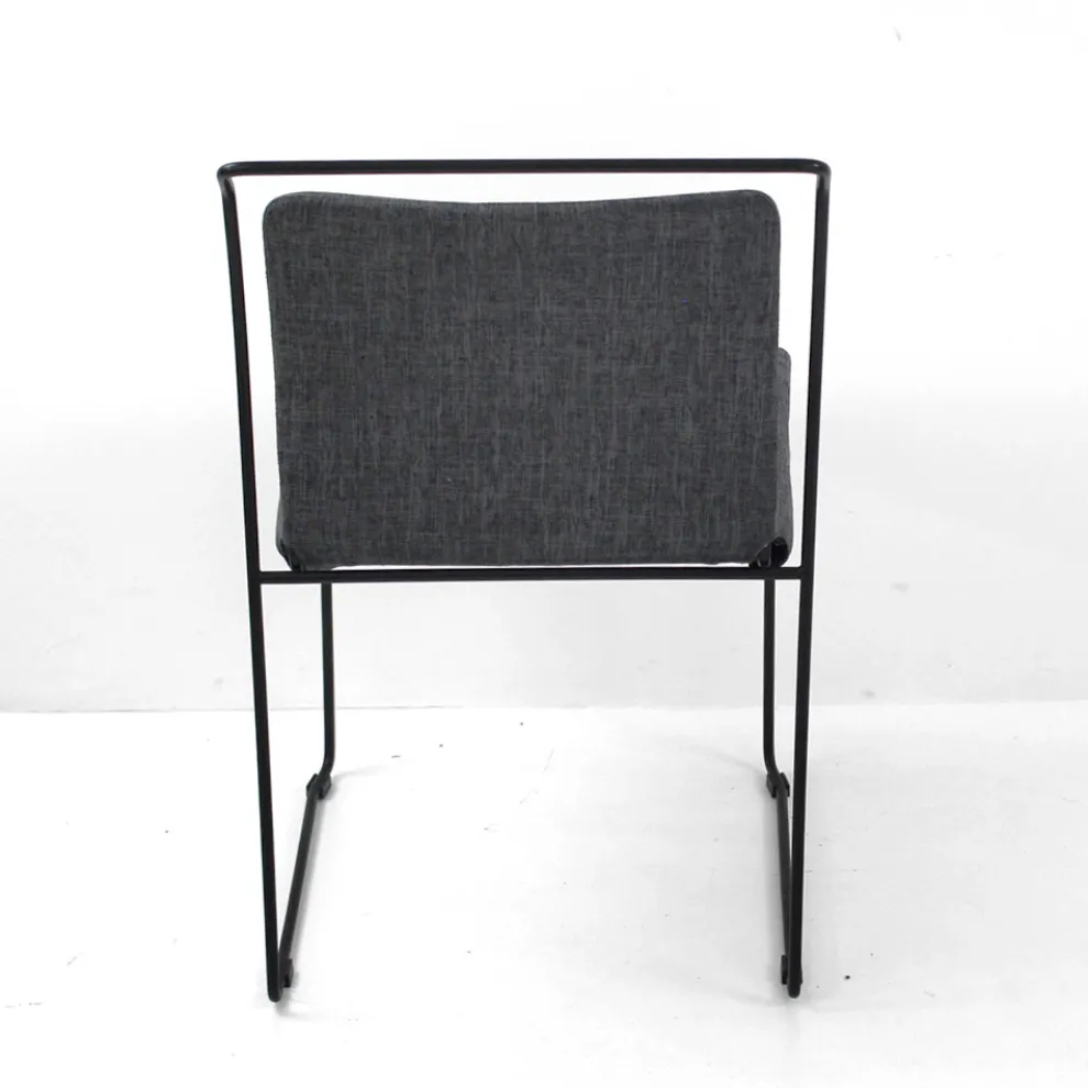 Wohnzimmerstuhl aus Stoff und lackiert Made in Italy - Uralia