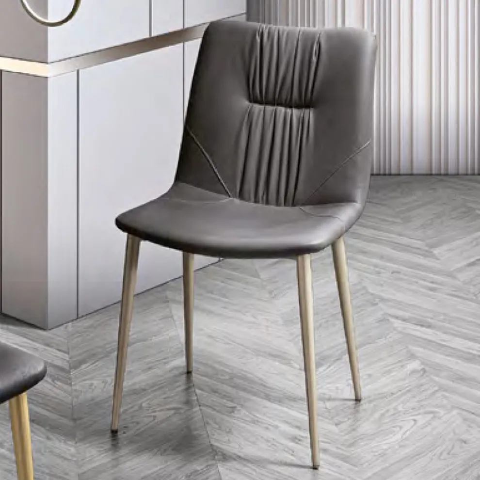 Wohnzimmerstuhl aus Faserstoff mit Ledereffekt und Metall Made in Italy - Gohan