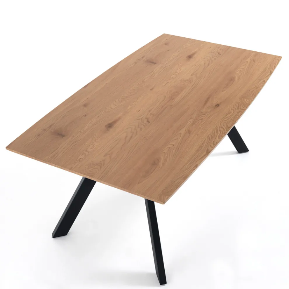 Wohnzimmertisch mit Stahlbeinen und MDF-Platte – Terullio