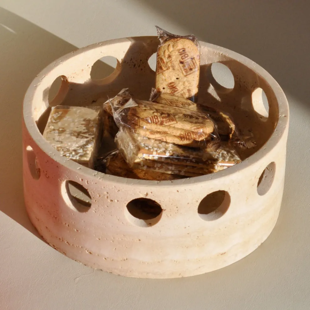 Tafelaufsatz/Taschentablett aus Satinmarmor, hergestellt in Italien – Hinata