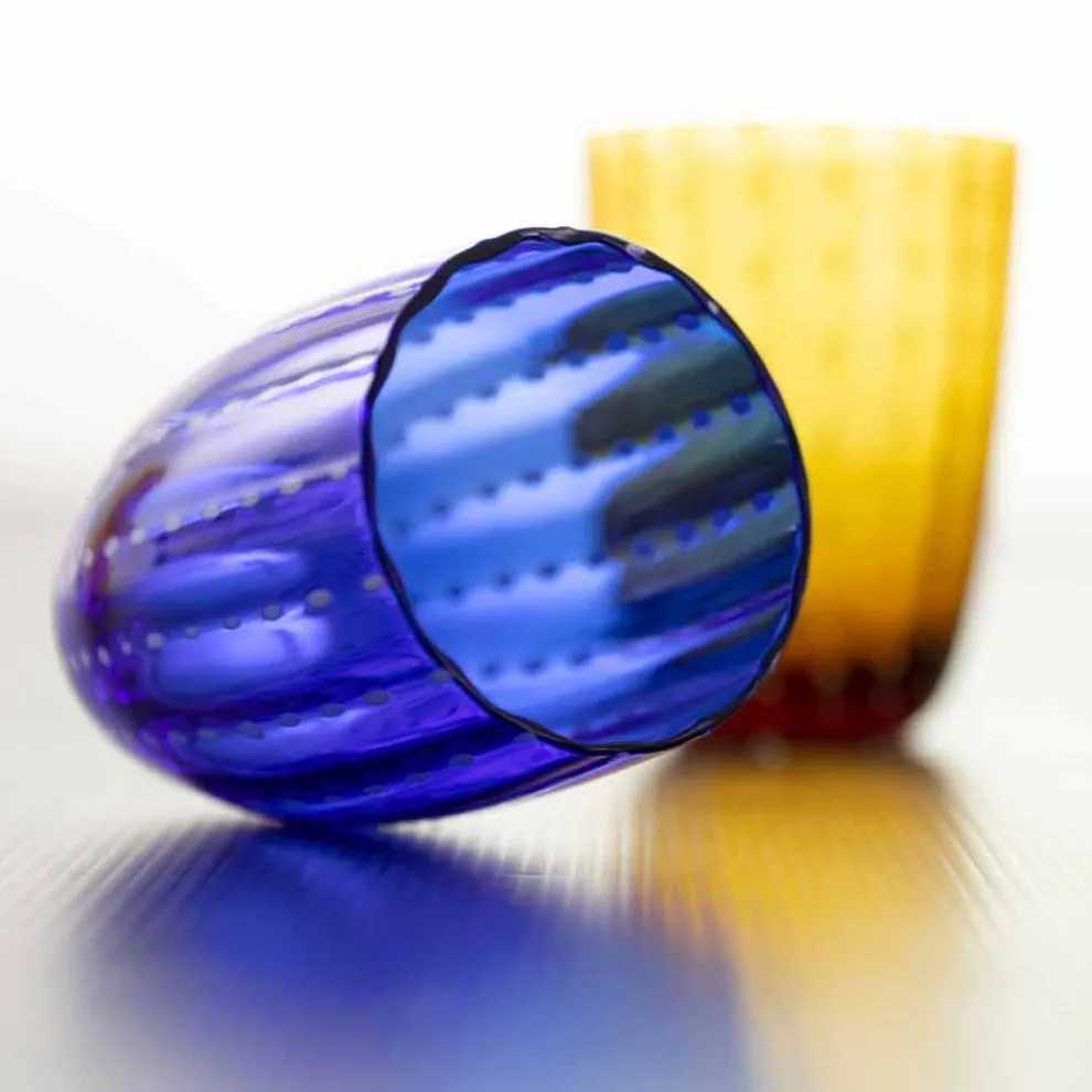 Set mit 12 modernen Farbglas-Designgläsern für Wasser - Botswana