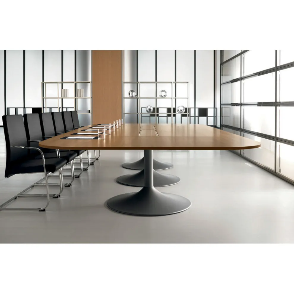 Besprechungstisch aus geformtem Melamin in Nussbaum natur - Gaelle