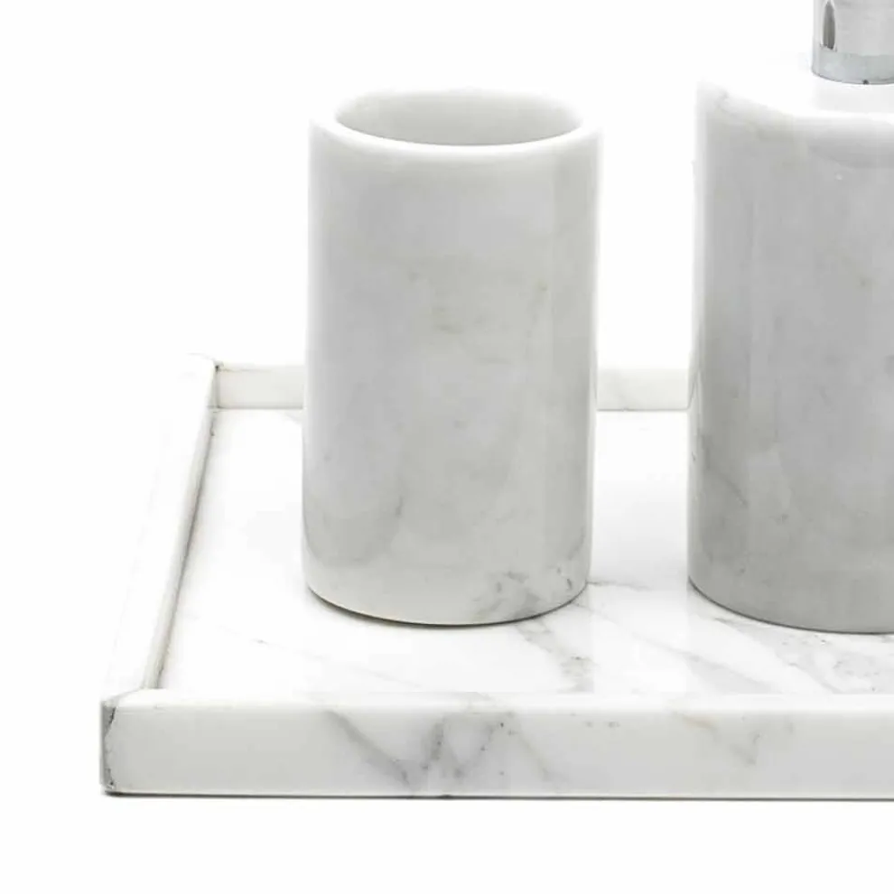 Zusammensetzung Badezimmerzubehör aus weißem Carrara-Marmor Made in Italy - Tuono