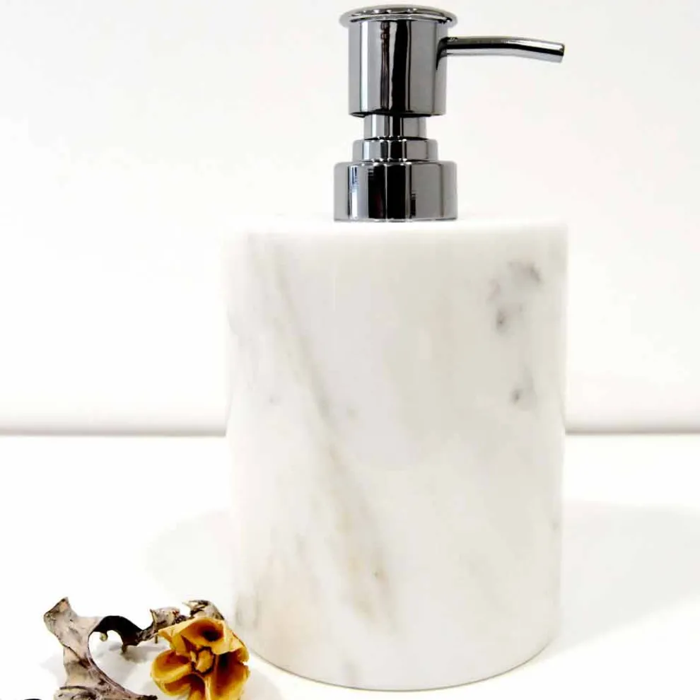 Zusammensetzung von 3 Badezimmerzubehör aus poliertem Marmor Made in Italy - Trevio